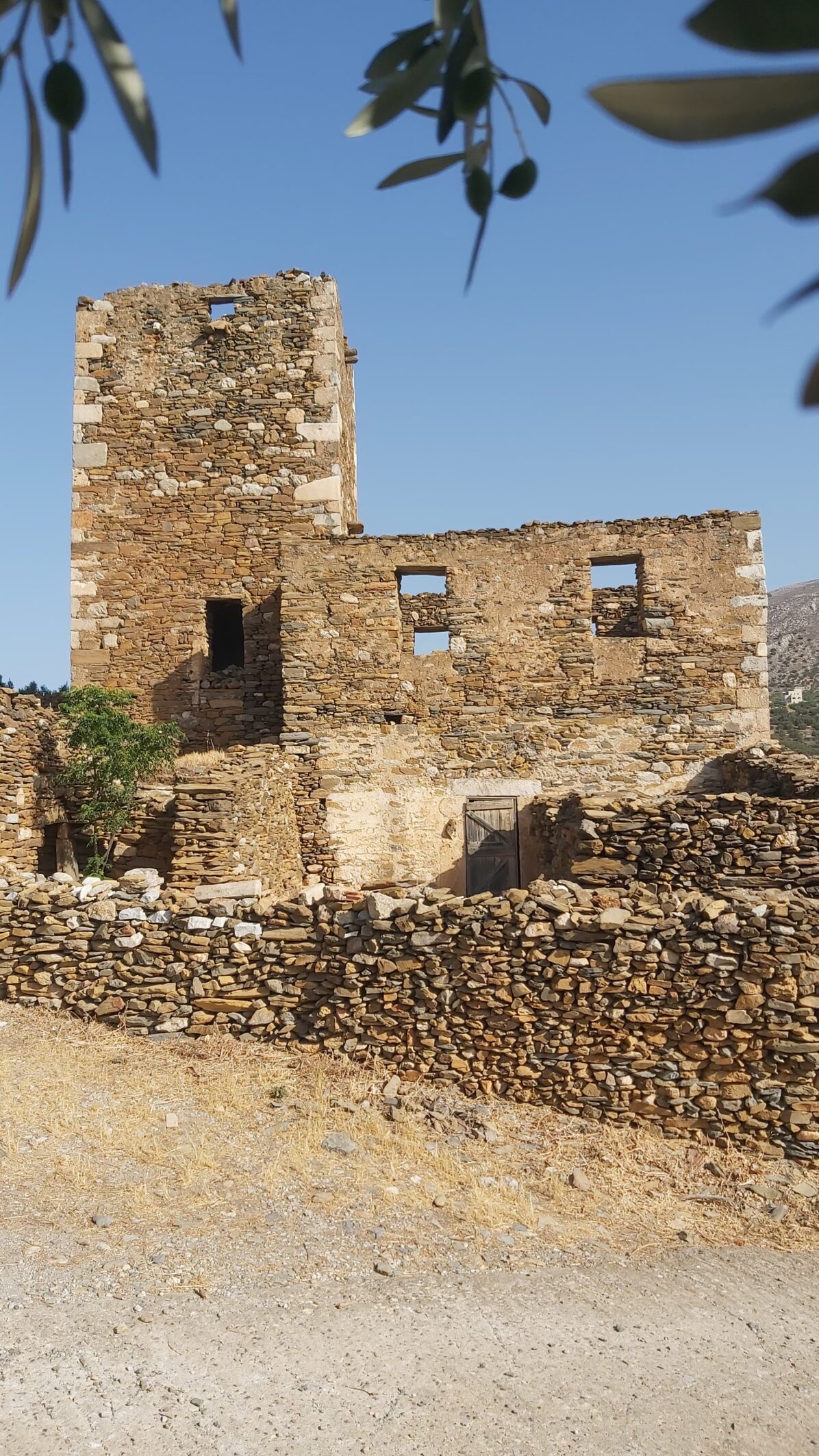 Maniotic architecture-Peloponnese-stone towers Maniotic architecture-Peloponnese-stone towers